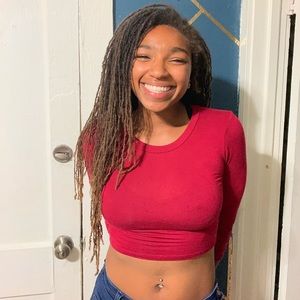 Meet your Posher, Ayana